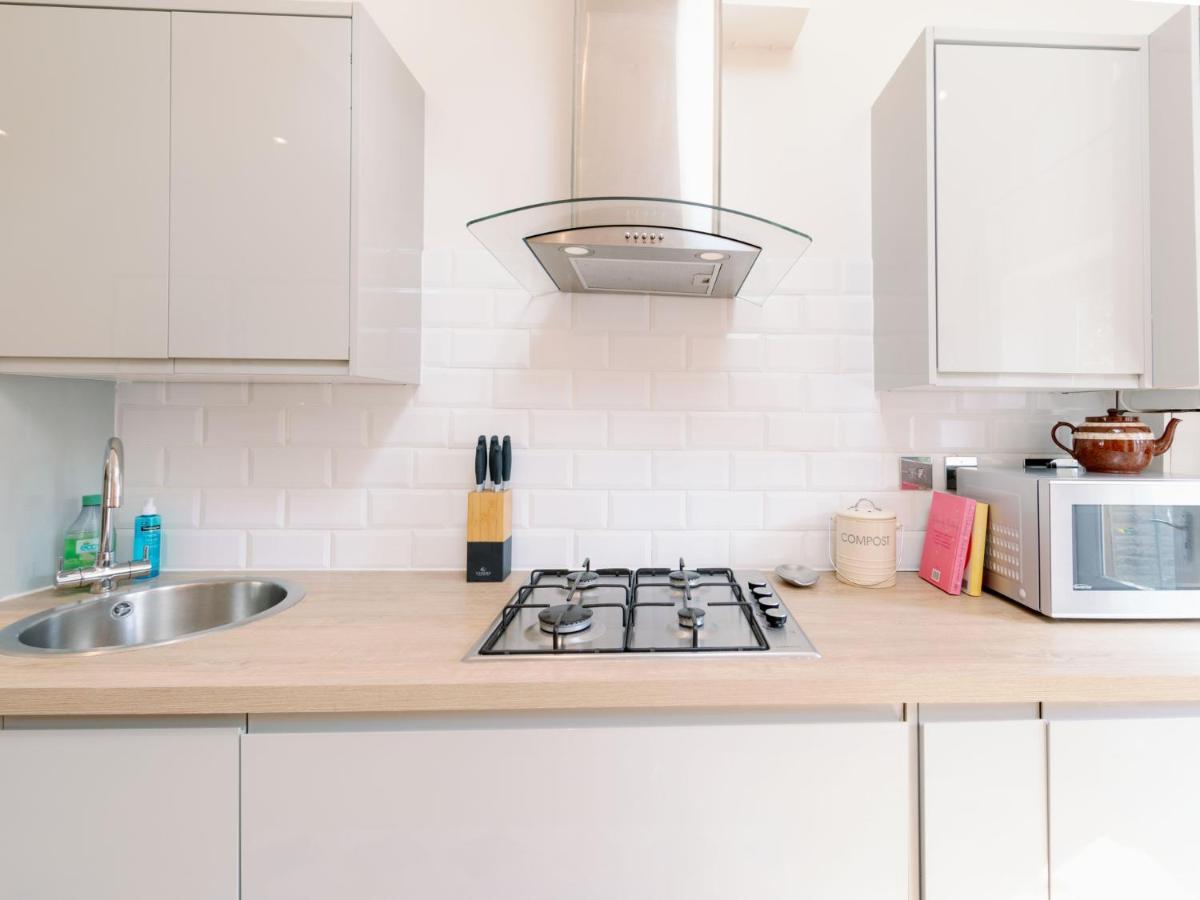 Pass The Keys Recently Renovated 1Br Flat With Private Garden In South London Londres Exterior foto