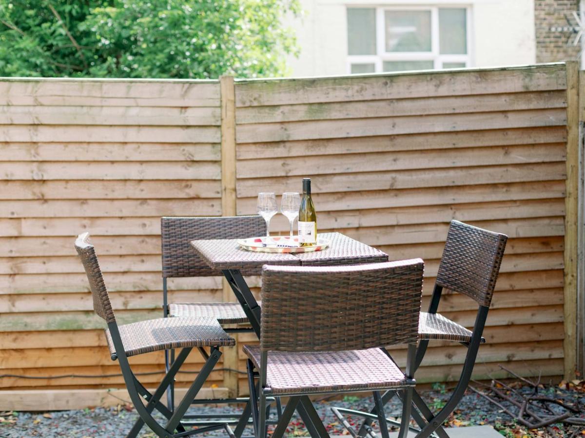 Pass The Keys Recently Renovated 1Br Flat With Private Garden In South London Londres Exterior foto