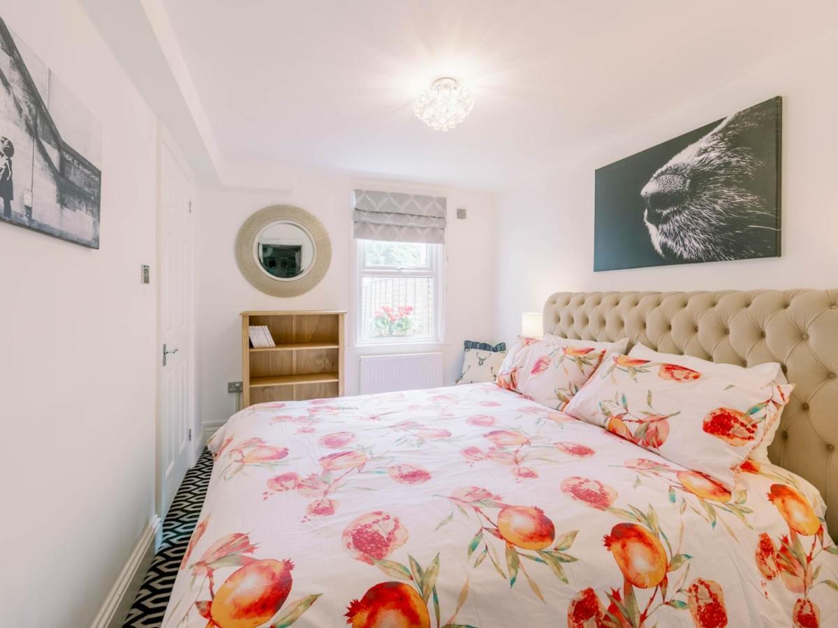 Pass The Keys Recently Renovated 1Br Flat With Private Garden In South London Londres Exterior foto