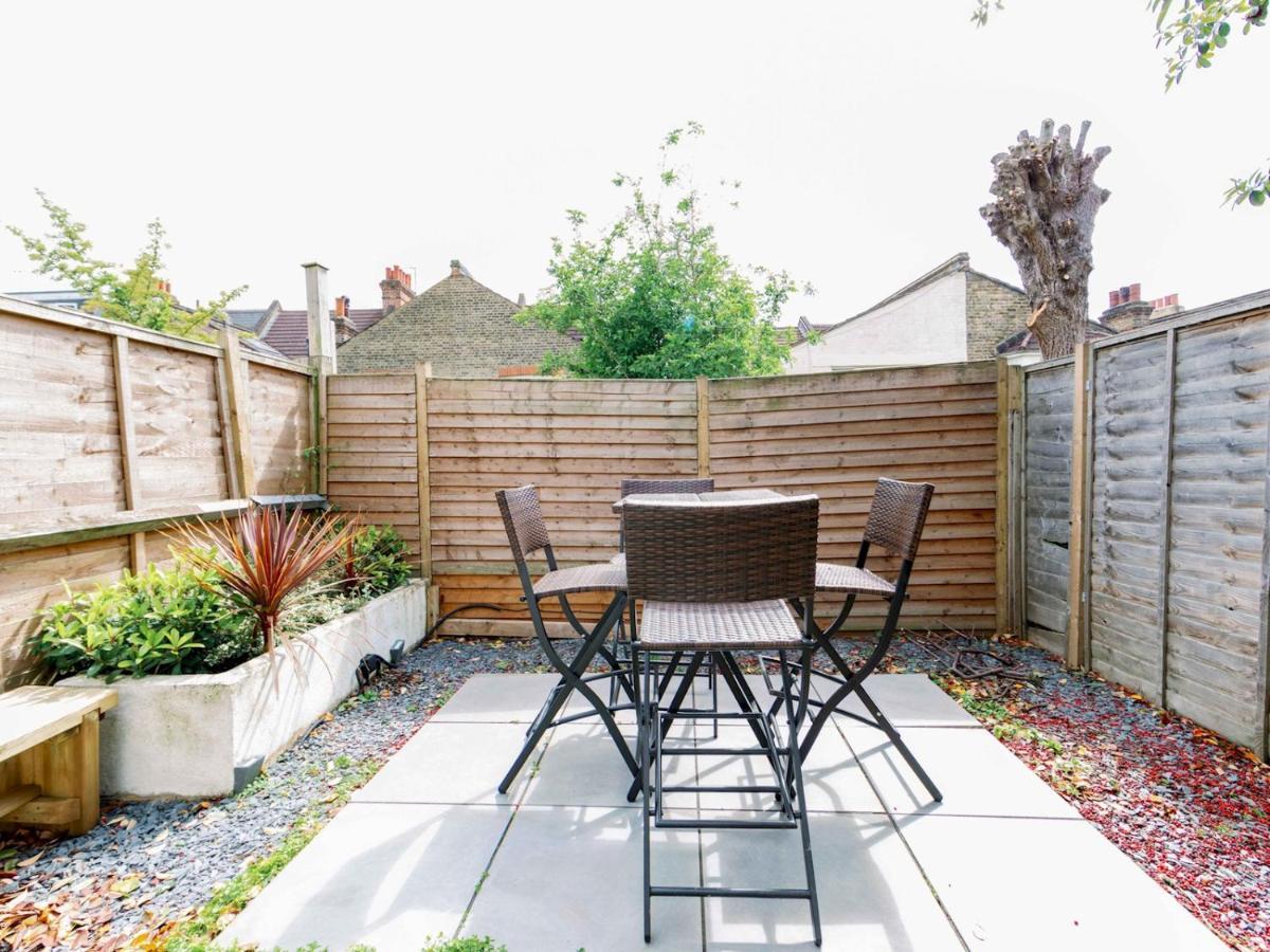Pass The Keys Recently Renovated 1Br Flat With Private Garden In South London Londres Exterior foto